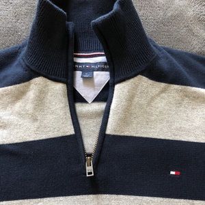 Men’s Tommy Hilfiger Half zip sweater Sz M